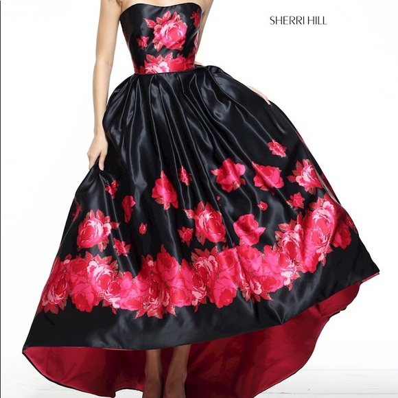 Sherri Hill Dresses & Skirts - Sherri Hill Prom Dress Black & Red Floral size 6